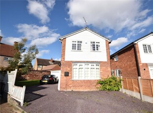3 bedroom detached house for rent in Red Lodge Close, Leeds, West Yorkshire, LS8
