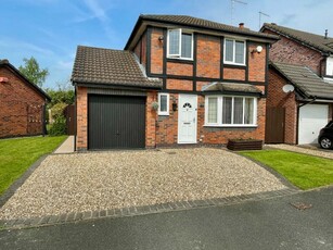 3 bedroom detached house for sale in Courtney Road, Saltney, Chester, CH4