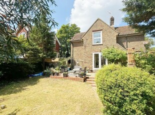 3 bedroom detached house for sale in Ditchling Road, BN1