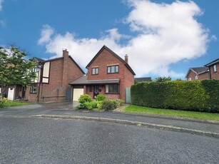 3 bedroom detached house for sale in Freshwater Close, Warrington, WA5