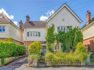 3 bedroom detached house for sale in Parkstone Avenue, Lower Parkstone, Poole, BH14