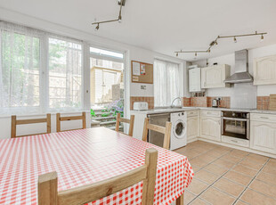 3 bedroom end of terrace house for rent in Arabella Drive,
Roehampton, SW15