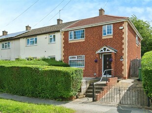 3 bedroom end of terrace house for sale in Asket Drive, Leeds, West Yorkshire, LS14