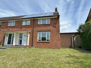 3 bedroom end of terrace house for sale in Beverston Road, Paulsgrove, Portsmouth, PO6