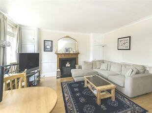 3 bedroom flat for rent in BROMPTON SQUARE, London, SW3