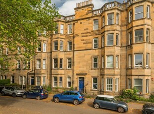 3 bedroom ground floor flat for sale in 10/2 Craighall Crescent, Edinburgh, EH6 4RY, EH6