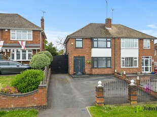 3 bedroom semi-detached house for sale in Bennetts Road South, Keresley, Coventry, CV6