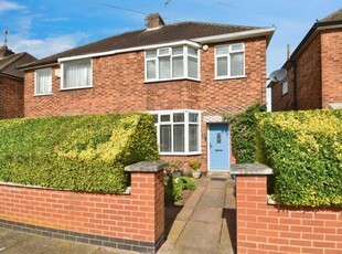 3 bedroom semi-detached house for sale in Bridevale Road, Leicester, LE2