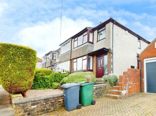 3 bedroom semi-detached house for sale in Greenton Crescent, Queensbury, Bradford, BD13