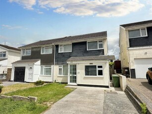 3 bedroom semi-detached house for sale in Hemerdon Heights, Plympton, Devon, PL7 2TY, PL7