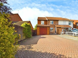 3 bedroom semi-detached house for sale in Latimer Drive, Calcot, Reading, Berkshire, RG31