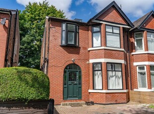 3 bedroom semi-detached house for sale in Park Drive, Whalley Range, M16