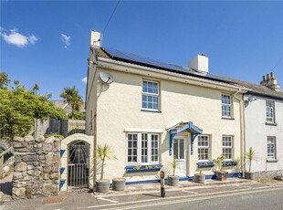 3 bedroom semi-detached house for sale in Plymouth Road, Lee Mill, Ivybridge, Devon, PL21