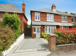 3 bedroom semi-detached house for sale in Pound Street, Southampton, Hampshire, SO18