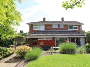3 bedroom semi-detached house for sale in Southwood, Maidstone, ME16