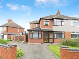 3 bedroom semi-detached house for sale in Whitmore Road, Whitnash, Leamington Spa, CV31