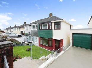 3 bedroom semi-detached house for sale in Woodland Drive, Plympton, Plymouth, PL7
