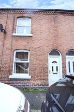 3 bedroom terraced house for rent in Denbigh Street, Chester, CH1
