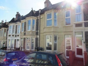 3 bedroom terraced house for rent in Douglas Road , Horfield, Bristol, BS7