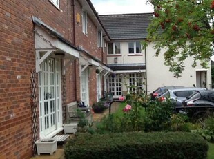 3 bedroom terraced house for rent in Kingsmead Court, Lord Street, Croft, Warrington WA3 7DF, WA3