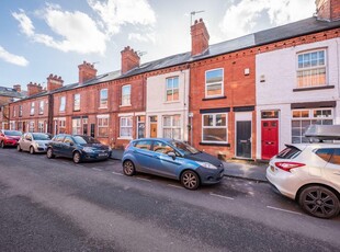 3 bedroom terraced house for rent in Melrose Street, Nottingham, NG5