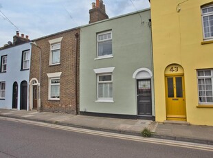 3 bedroom terraced house for sale in College Road, Deal, CT14