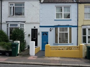 3 bedroom terraced house for sale in Ladysmith road, Brighton, BN2