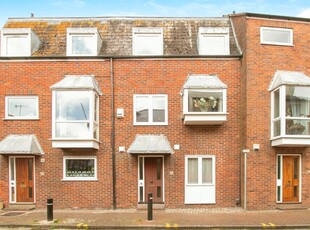 3 bedroom terraced house for sale in Market Street, Poole, BH15