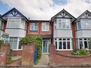 3 bedroom terraced house for sale in Shirley, Southampton, SO15