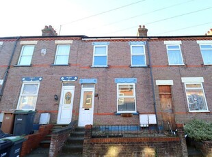 3 bedroom terraced house for sale in St Pauls Road, South Luton, Luton, Bedfordshire, LU1 3RX, LU1