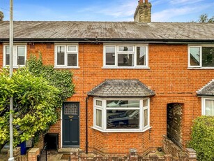 3 bedroom terraced house for sale in St. Philips Road, Cambridge, CB1