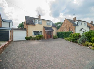 4 bedroom detached house for sale in Falmouth Road, Old Springfield, Chelmsford, CM1