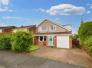 4 bedroom detached house for sale in Oak Wood Road, Wetherby, West Yorkshire, LS22