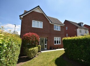 4 bedroom detached house for sale in Tucana Close, Westbrook, Warrington, WA5