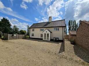 4 bedroom detached house to rent Attleborough, NR17 1LN