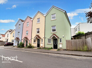 4 bedroom end of terrace house for sale in Ashley Down Road, Bristol, BS7