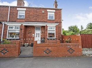 4 bedroom end of terrace house for sale in Gorsey Lane, WARRINGTON, Cheshire, WA1