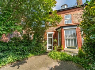 4 bedroom end of terrace house for sale in Grange Lane, Didsbury Village, M20