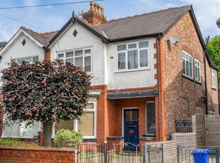 4 bedroom semi-detached house for sale in Beech Road, Chorlton, M21