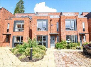 4 bedroom semi-detached house for sale in Lakenheath Close, Didsbury, Manchester, M20