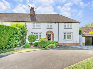 4 bedroom semi-detached house for sale in Orchard Drive, Weavering, Maidstone, ME14