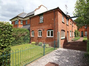 4 bedroom terraced house for sale in Van Buren Place, Russell Way, Exeter, EX2