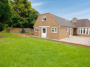 5 bedroom detached bungalow for sale in Trentham Drive, Nottingham, NG8