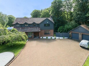 5 bedroom detached house for sale in 4 Woodlands End, Plymouth, PL6