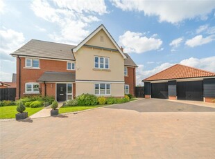 5 bedroom detached house for sale in Cely Road, Bury St Edmunds, Suffolk, IP32