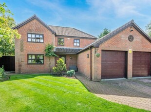 5 bedroom detached house for sale in St. Nicholas's Way, Bawtry, Doncaster, DN10 6HB, DN10