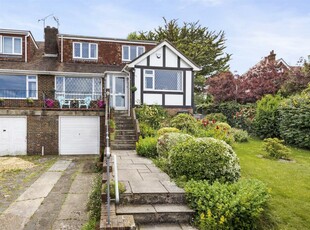 5 bedroom semi-detached house for sale in Beechwood Close, Surrenden, Brighton, BN1