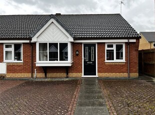 Bungalow to rent in Charles Parry Close, Oswestry, Shropshire SY11
