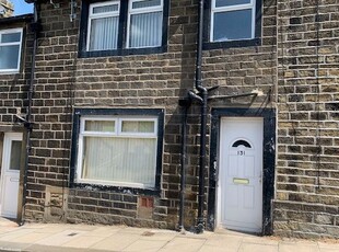 Cottage to rent in Main Street, Wilsden, Bradford BD15