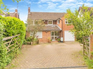 Detached house for sale in Ballinger Road, South Heath, Great Missenden HP16